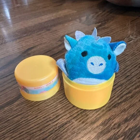 2" MiniMallows, Dustin, Cailey, Destiny - Picture 4 of 6